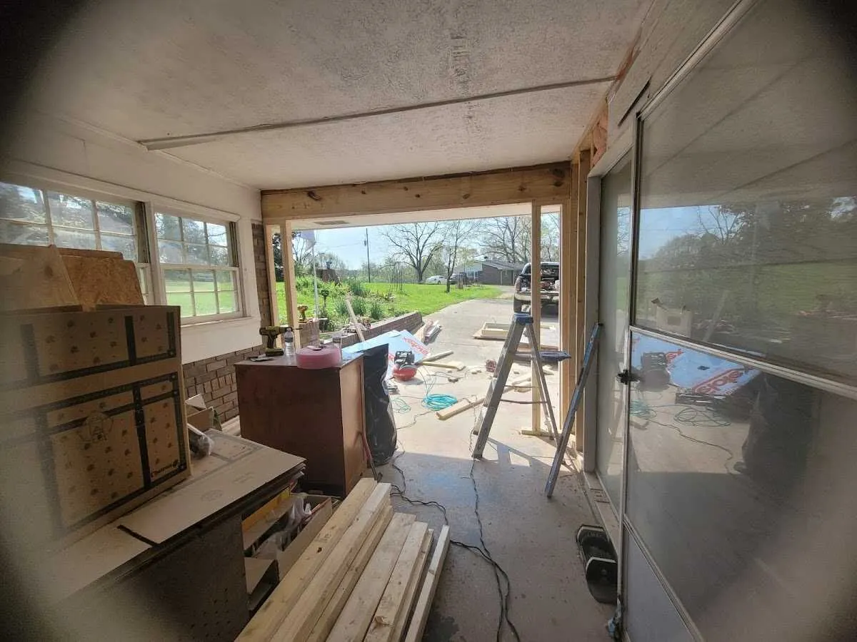 Air movers and dehumidifier for Drying & Dehumidification in Gastonia